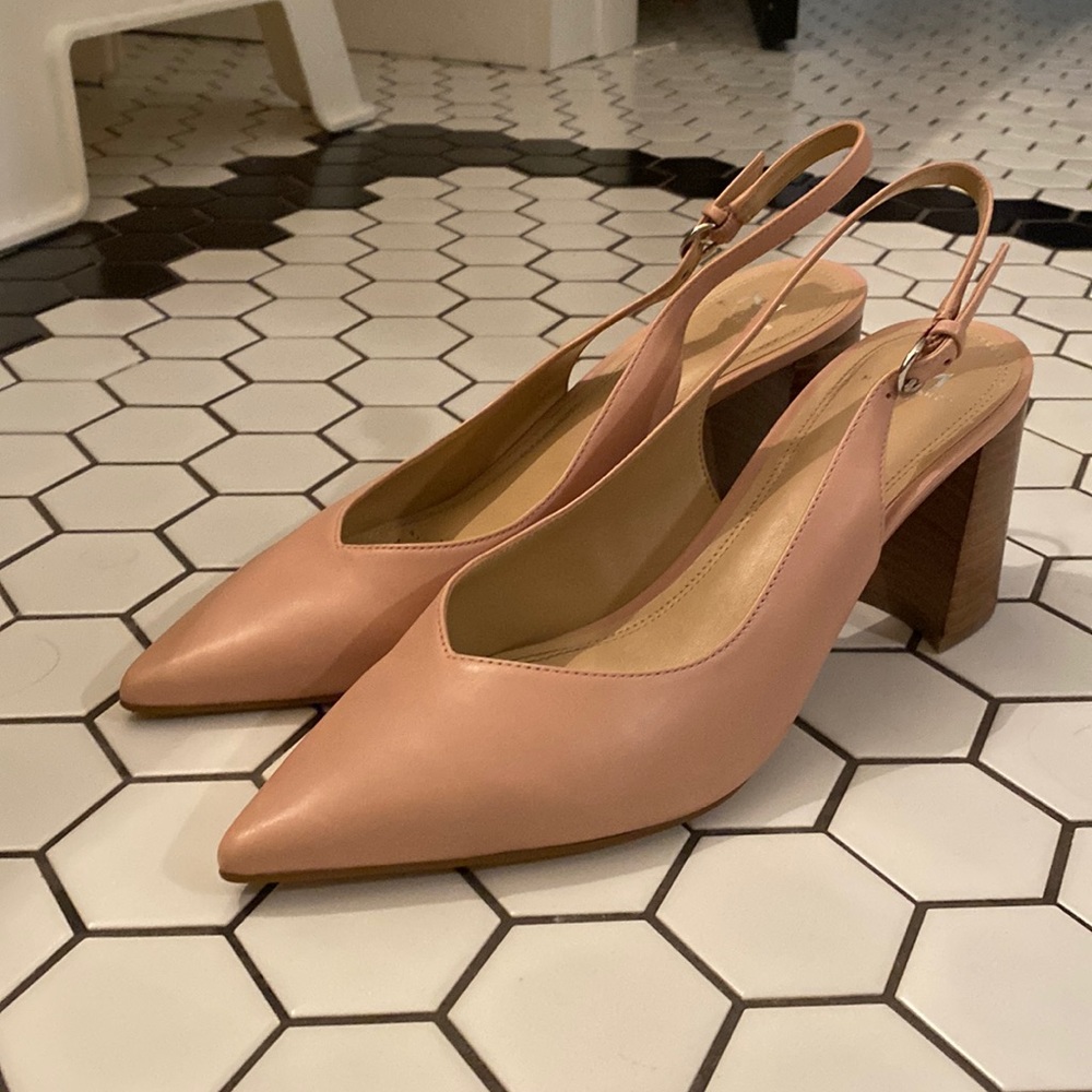 Blush/rose Marc Fisher LTD heels